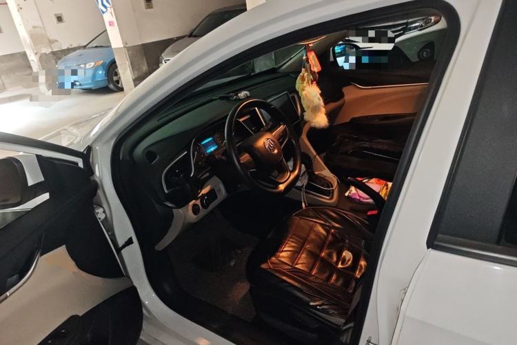 Used Buick GT 2016 15N Automatic Elite Edition Driver Seat