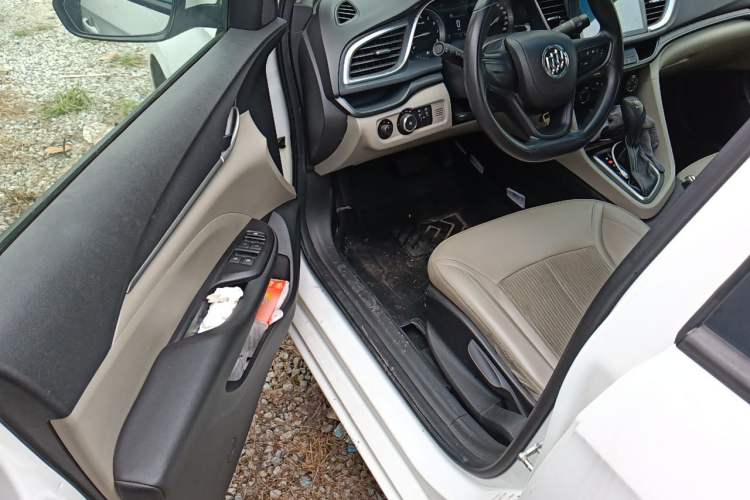 Used Buick GT 2016 18T Dual-Clutch Elite Model Driver Seat