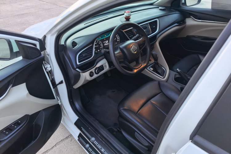 Used Buick GT 2016 15N Automatic Entry-Level Trim Driver Seat