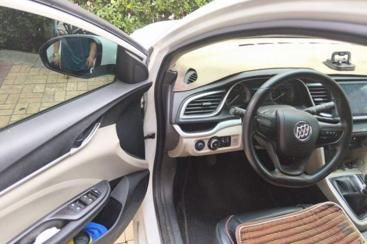Used Buick GT 2016 15N Manual Luxury Version Driver Seat