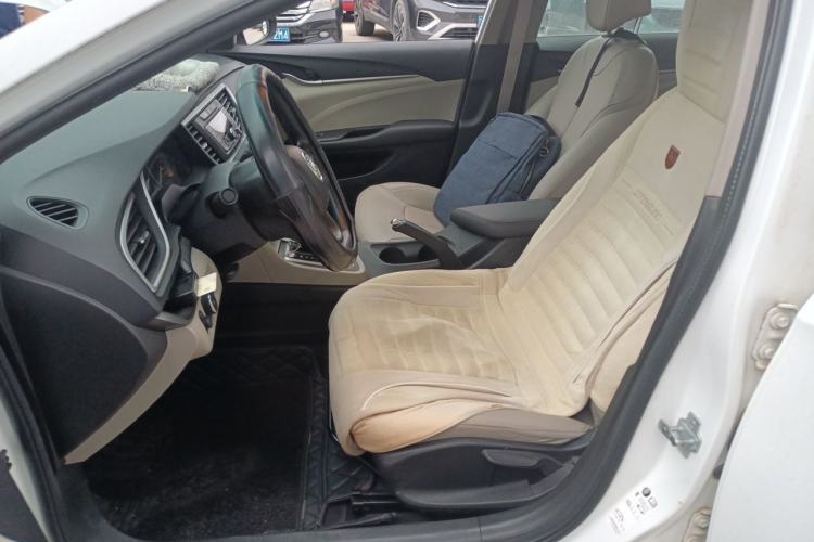 Used Buick GT 2016 15N Automatic Elite Edition Driver Seat
