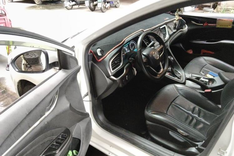 Used Buick GT 2016 15N Automatic Luxury Edition Driver Seat