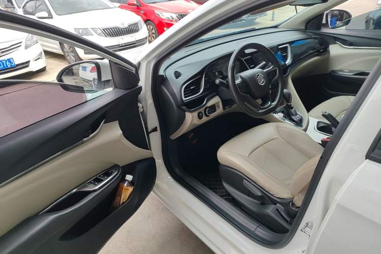 Used Buick GT 2016 18T Dual-Clutch Elite Model Driver Seat