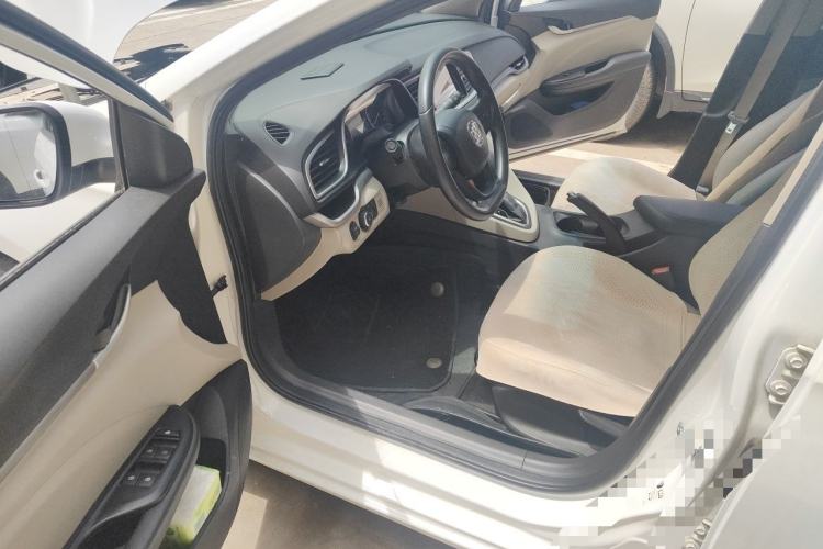 Used Buick GT 2016 15N Automatic Elite Edition Driver Seat