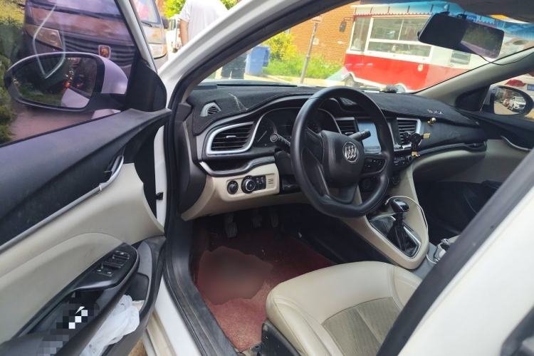 Used Buick GT 2016 15N Manual Elite Edition Driver Seat