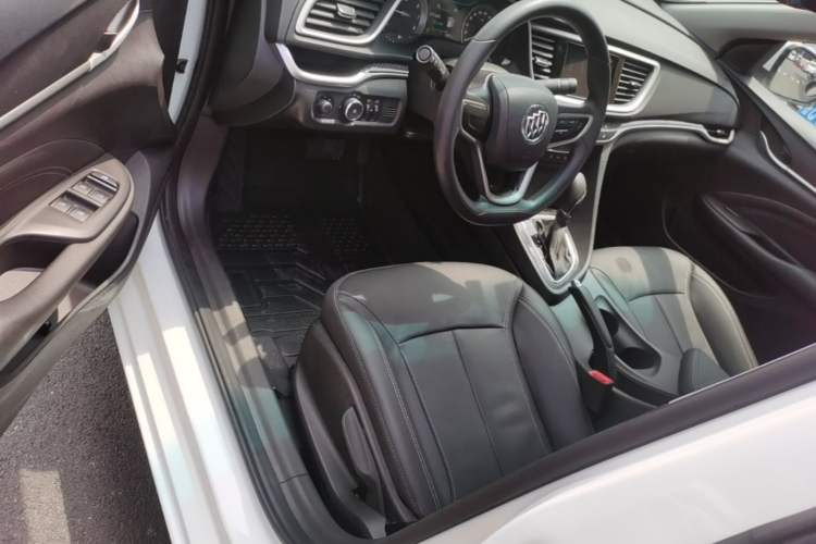 Used Buick GT 2016 15N Automatic Luxury Edition Driver Seat