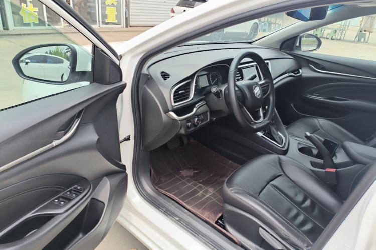 Used Buick GT 2016 15N Automatic Luxury Edition Driver Seat