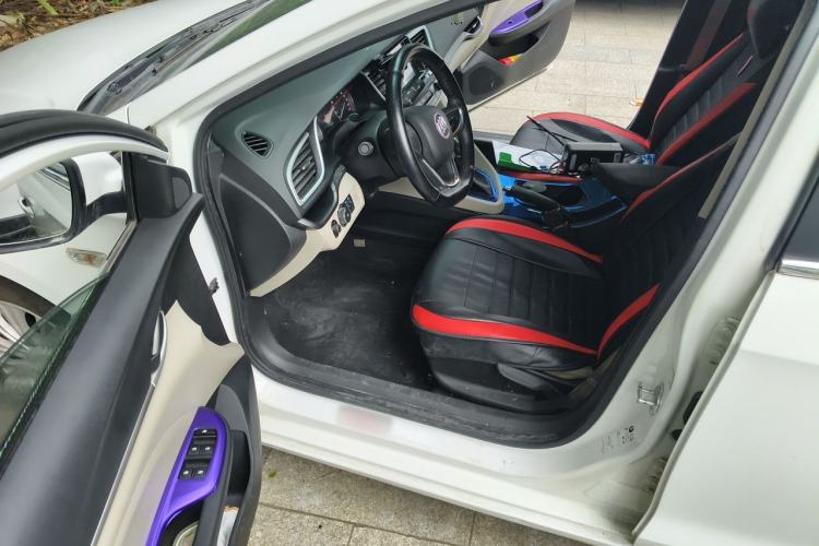 Used Buick GT 2016 15N Automatic Elite Edition Driver Seat
