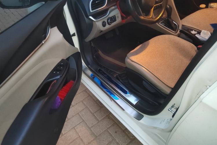 Used Buick GT 2016 15N Automatic Elite Edition Driver Seat