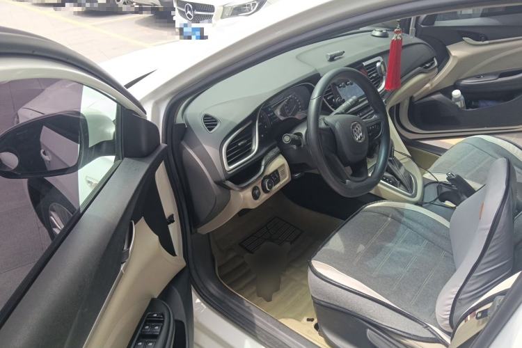 Used Buick GT 2016 15N Automatic Elite Edition Driver Seat