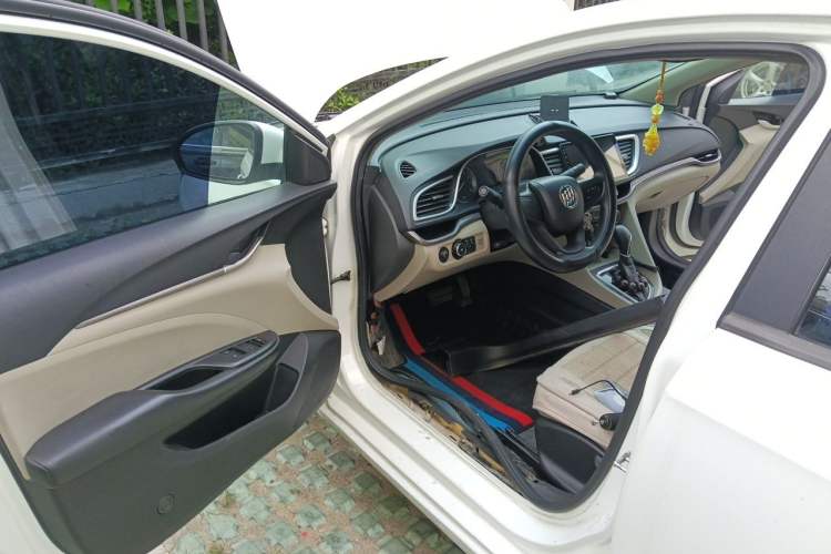 Used Buick GT 2016 15N Automatic Entry-Level Trim Driver Seat