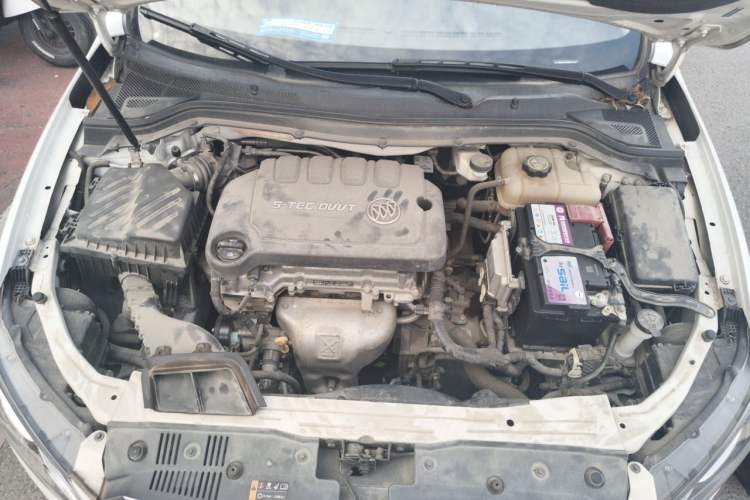 Used Buick GT 2016 15N Automatic Luxury Edition Engine Bay