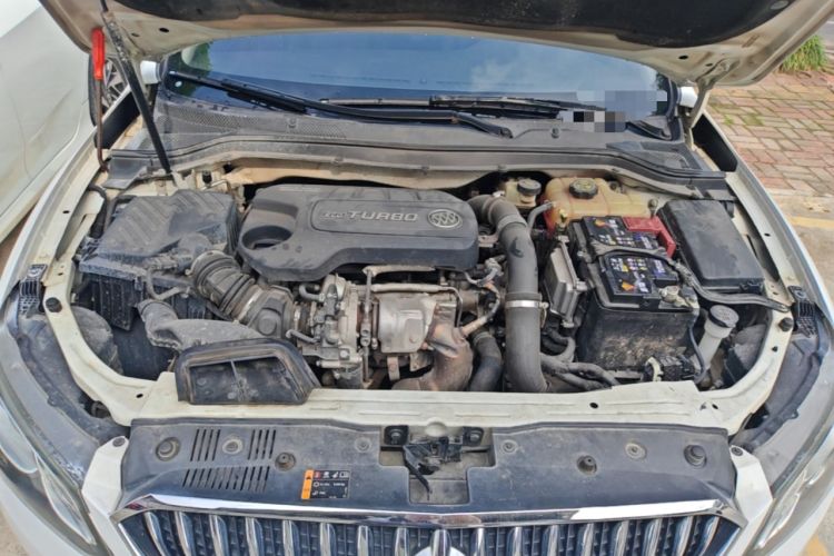 Used Buick GT 2016 18T Dual-Clutch Luxury Model Engine Bay