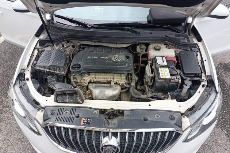 Used Buick GT 2016 15N Manual Elite Edition Engine Bay