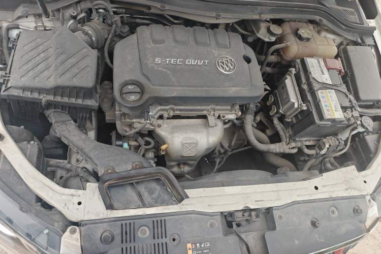 Used Buick GT 2016 15N Manual Elite Edition Engine Bay