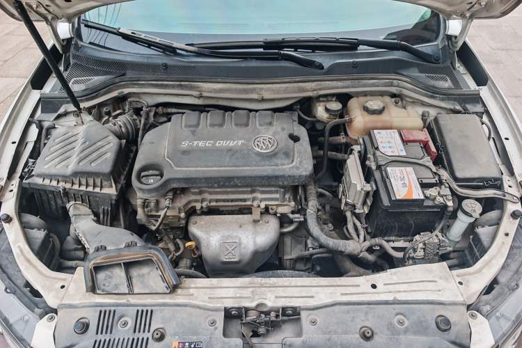 Used Buick GT 2016 15N Automatic Elite Edition Engine Bay