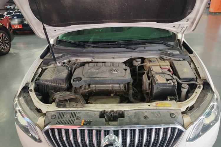 Used Buick GT 2016 15N Automatic Elite Edition Engine Bay