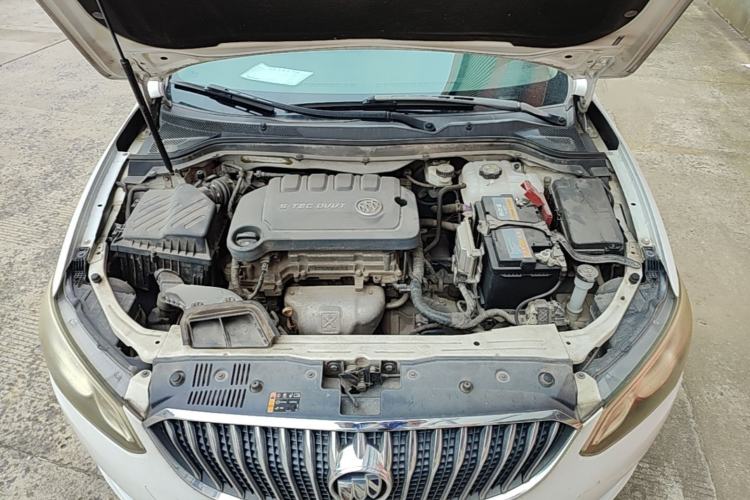 Used Buick GT 2016 15N Automatic Entry-Level Trim Engine Bay