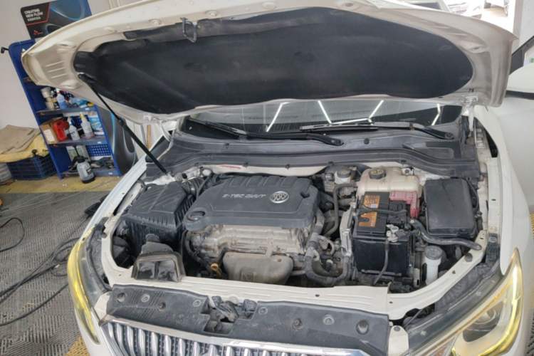 Used Buick GT 2016 15N Automatic Elite Edition Engine Bay