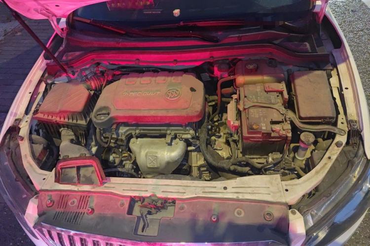 Used Buick GT 2016 15N Automatic Entry-Level Trim Engine Bay