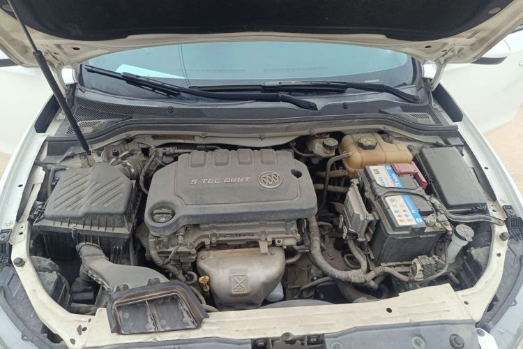 Used Buick GT 2016 15N Automatic Elite Edition Engine Bay