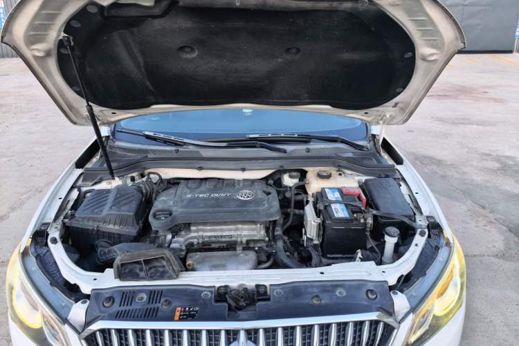 Used Buick GT 2016 15N Automatic Entry-Level Trim Engine Bay