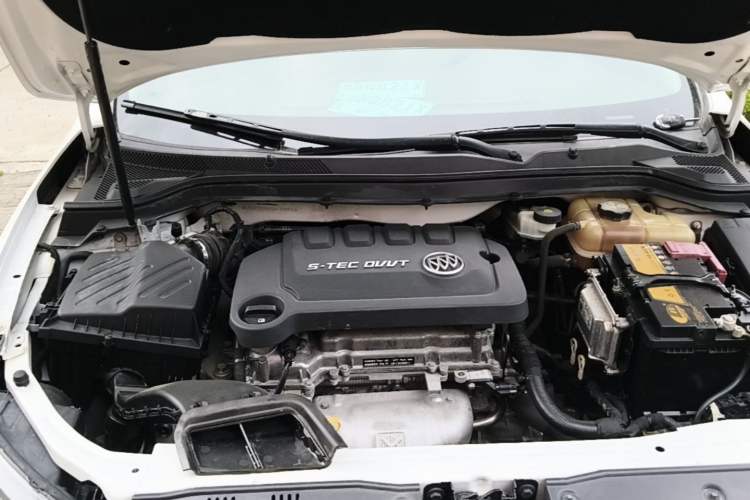 Used Buick GT 2016 15N Automatic Entry-Level Trim Engine Bay