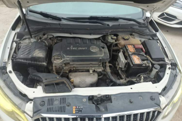 Used Buick GT 2016 15N Automatic Elite Edition Engine Bay