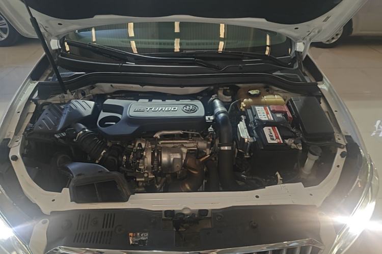 Used Buick GT 2016 18T Dual-Clutch Luxury Model Engine Bay