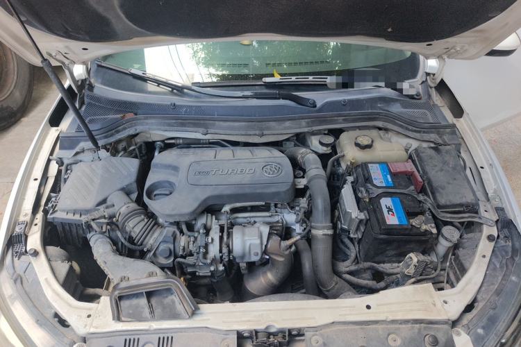 Used Buick GT 2016 18T Dual-Clutch Elite Model Engine Bay