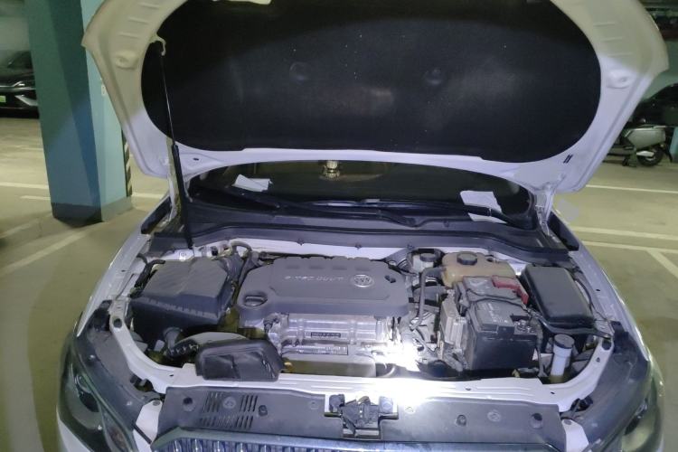 Used Buick GT 2016 15N Automatic Elite Edition Engine Bay