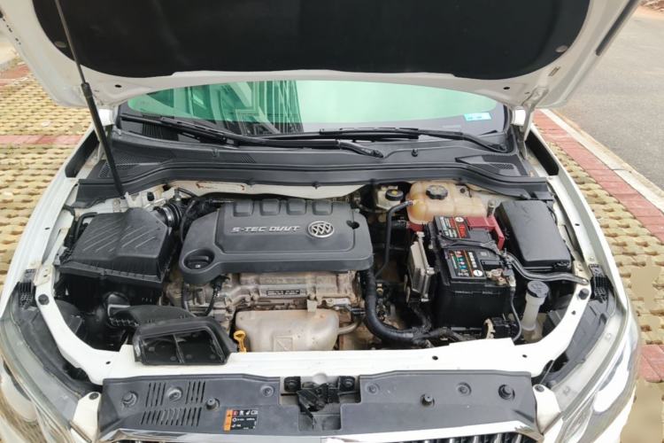 Used Buick GT 2016 15N Automatic Elite Edition Engine Bay