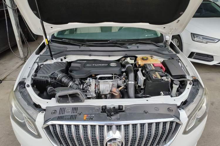 Used Buick GT 2016 18T Dual-Clutch Elite Model Engine Bay