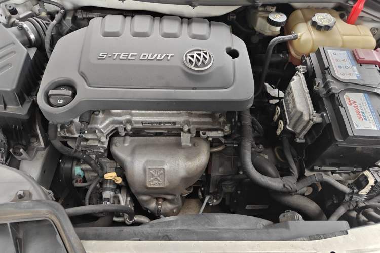 Used Buick GT 2016 15N Automatic Elite Edition Engine Bay