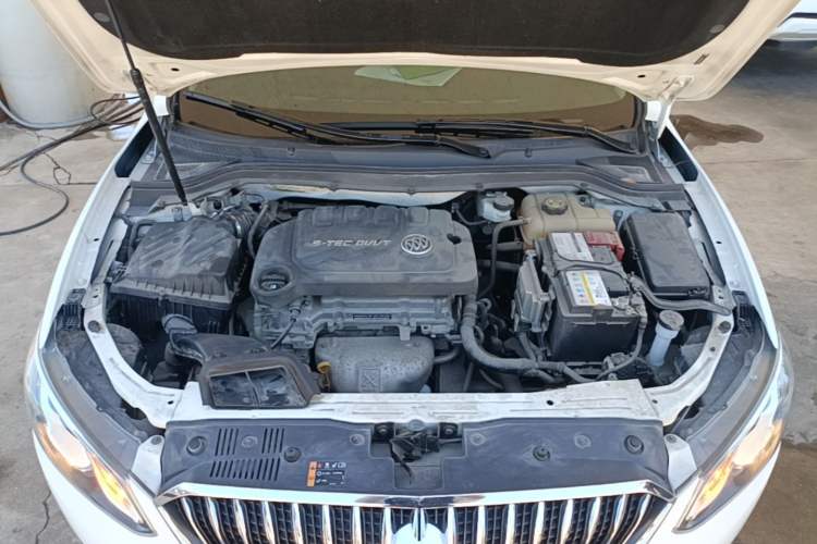 Used Buick GT 2016 15N Manual Elite Edition Engine Bay