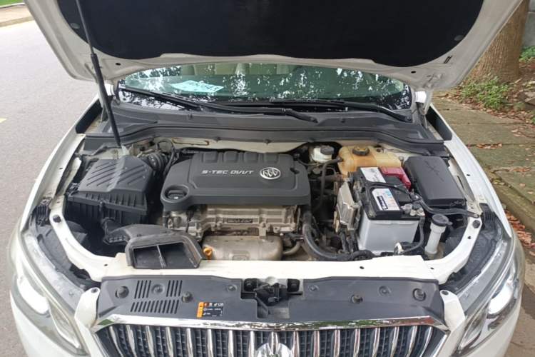 Used Buick GT 2016 15N Automatic Elite Edition Engine Bay