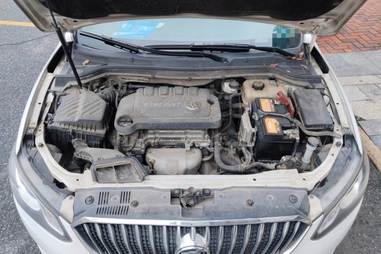Used Buick GT 2016 15N Automatic Luxury Edition Engine Bay