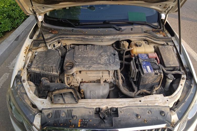 Used Buick GT 2016 15N Automatic Elite Edition Engine Bay