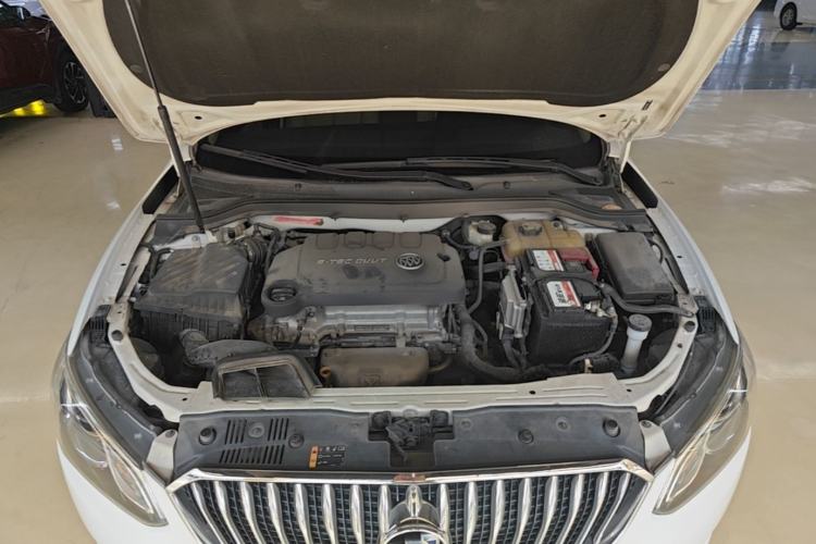 Used Buick GT 2016 15N Automatic Elite Edition Engine Bay