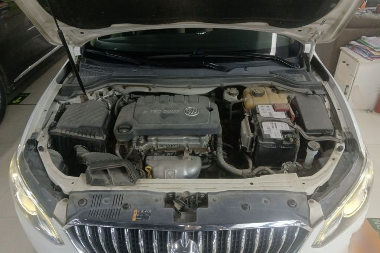 Used Buick GT 2016 15N Automatic Entry-Level Trim Engine Bay