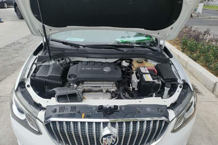 Used Buick GT 2016 15N Automatic Elite Edition Engine Bay