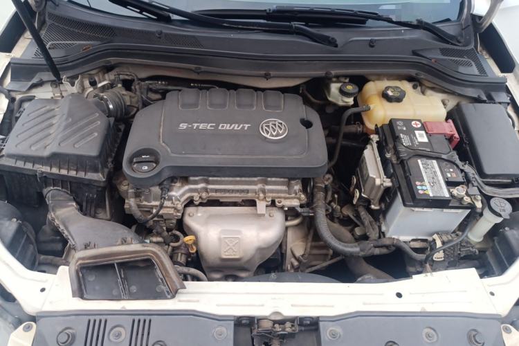 Used Buick GT 2016 15N Manual Luxury Version Engine Bay