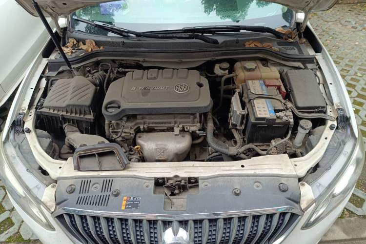 Used Buick GT 2016 15N Automatic Elite Edition Engine Bay