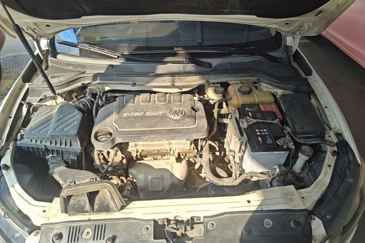Used Buick GT 2016 15N Automatic Elite Edition Engine Bay