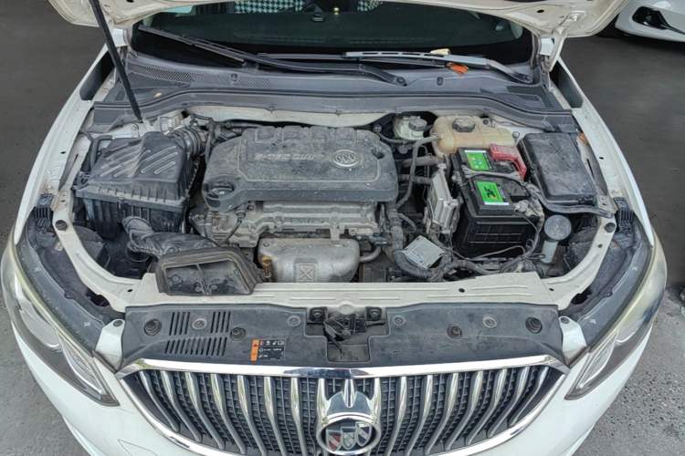 Used Buick GT 2016 15N Automatic Entry-Level Trim Engine Bay