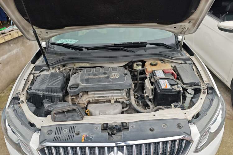 Used Buick GT 2016 15N Automatic Elite Edition Engine Bay