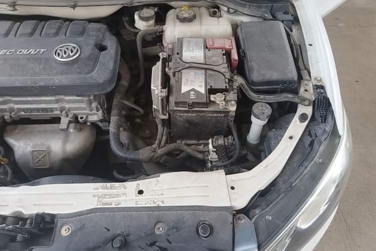 Used Buick GT 2016 15N Automatic Elite Edition Engine Bay Left