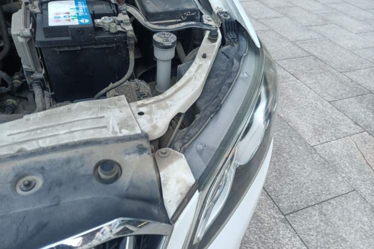 Used Buick GT 2016 15N Automatic Elite Edition Engine Bay Left
