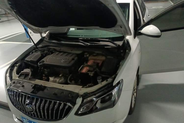 Used Buick GT 2016 15N Automatic Luxury Edition Engine Bay Left