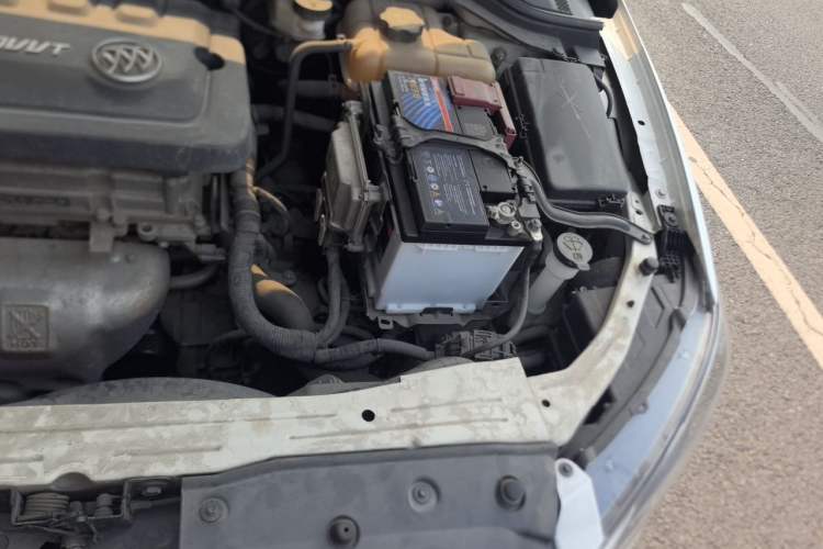 Used Buick GT 2016 15N Automatic Elite Edition Engine Bay Left